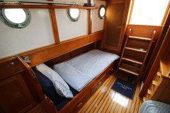 Aft-Cabin-single-berth