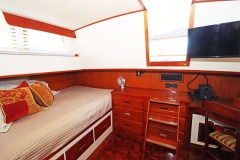 Master-Cabin