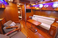 Saloon-2